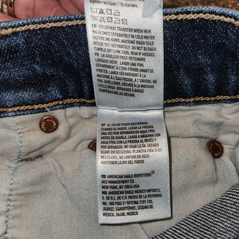 American Eagle Super High Rise Ankle Straight Dark Wash Size 00 Short Stretchy